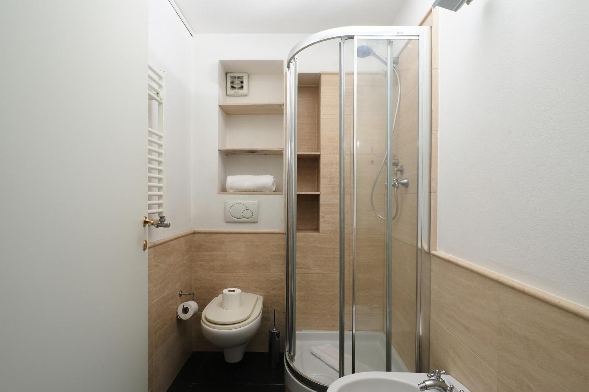 מילאנו Enchanting Loft Between History And Tranquility מראה חיצוני תמונה